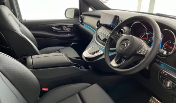 Mercedes-Benz V-Class V300d Exclusive AMG Line full