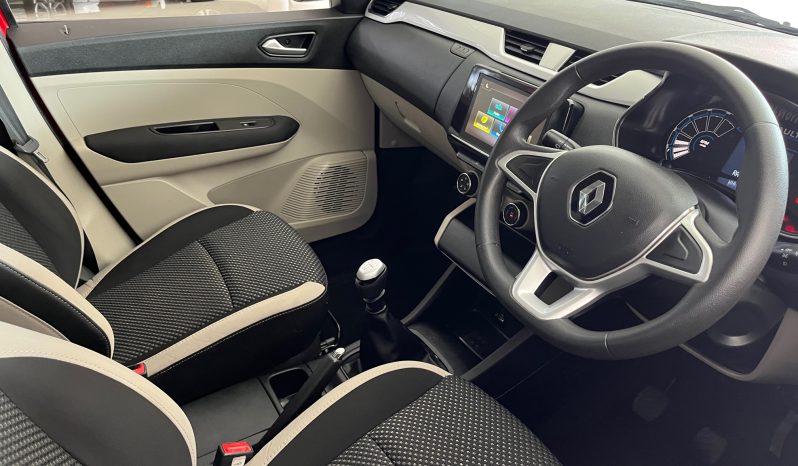 Renault Triber 1.0 Prestige full