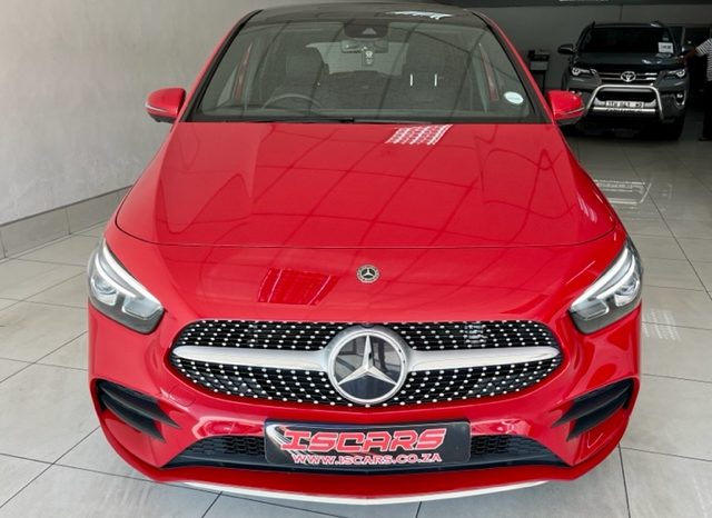 Mercedes-Benz B-Class B200 AMG Line full