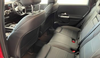 Mercedes-Benz B-Class B200 AMG Line full