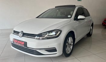 Volkswagen Golf 1.4TSI Comfortline full