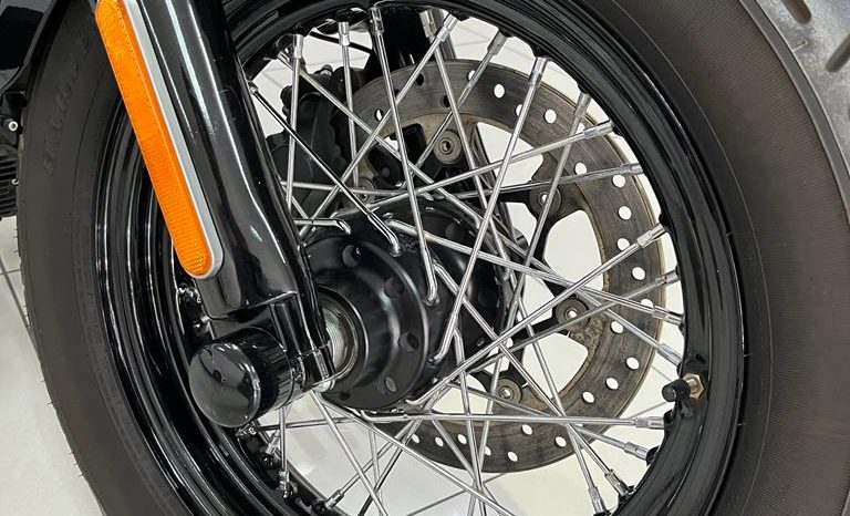 Harley Davidson Softail Slim S full